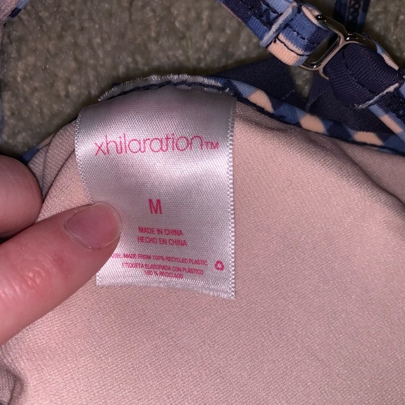 Bikini Set - Picture 3 of 6